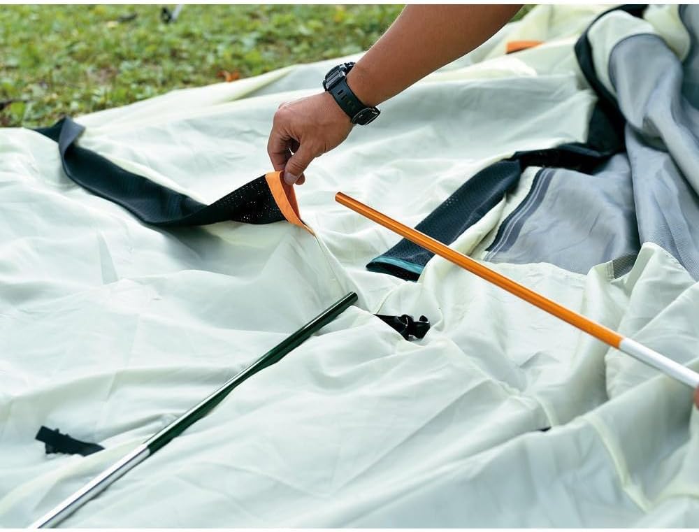 ドーム型テントの設営イメージ